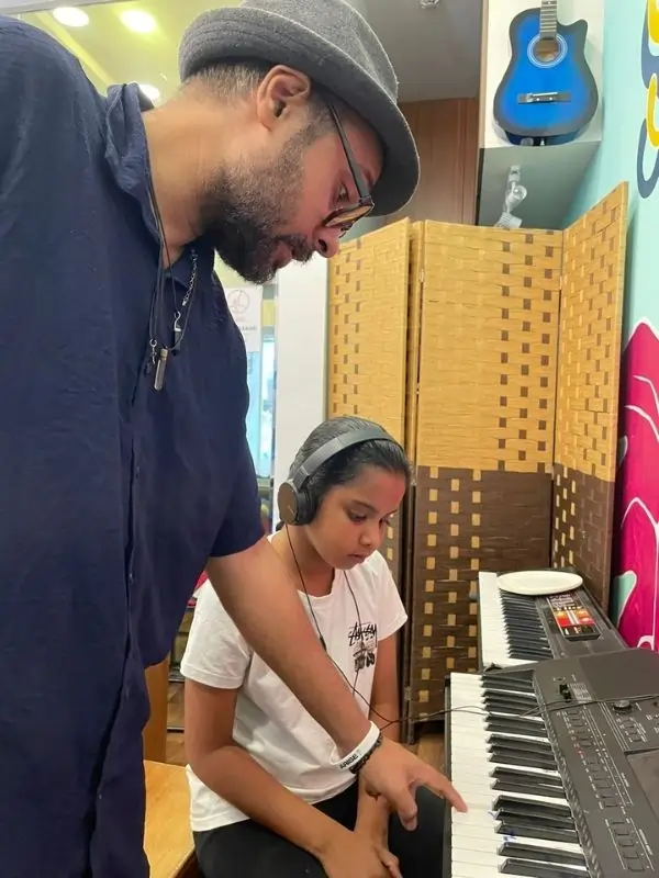 Piano - Music class Dubai UAE
